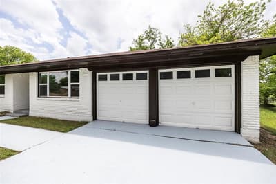 536 Lakeshore Drive, Ennis TX 75119 - Photo 3