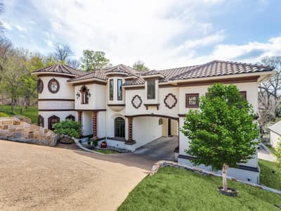 1608 Rivercrest Court, Fort Worth TX 76107