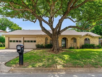 3732 Holland Drive, North Richland Hills TX 76180