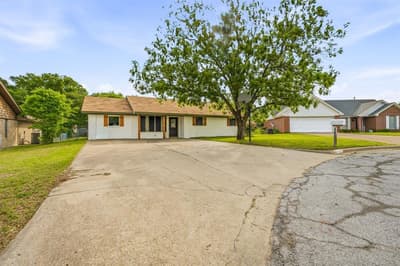 115 Doublehorn Street, Stephenville TX 76401 - Photo 4