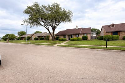 434 Timberbend Trail, Allen TX 75002 - Photo 2