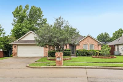4124 Cory Lee Court, Arlington TX 76015