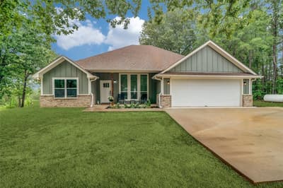 11302 County Road 4102, Lindale TX 75771