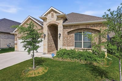 3021 Lionsgate Drive, Argyle TX 76226 - Photo 2