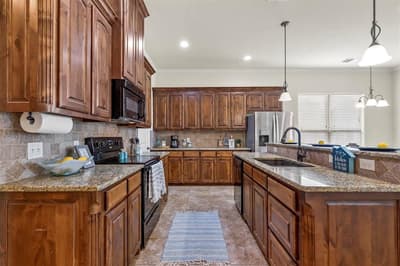 210 Donna Circle, Granbury TX 76049 - Photo 2