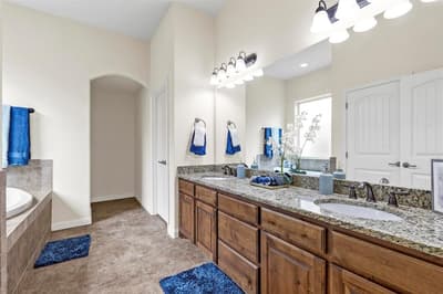 210 Donna Circle, Granbury TX 76049 - Photo 4
