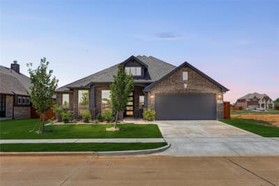 420 Carnero Drive, Granbury TX 76048 - Photo 2