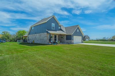 2001 Redemption Drive, Weatherford TX 76088 - Photo 2