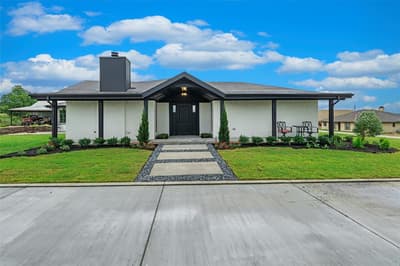 5463 Kelly Drive, Roanoke TX 76262