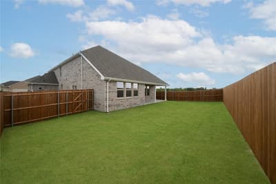 3104 Patrinia Street, Royse City TX 75189 - Photo 2