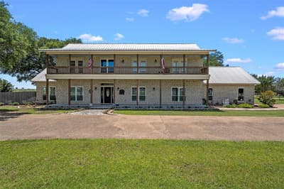 1010 Chapman Road, Crawford TX 76638 - Photo 3