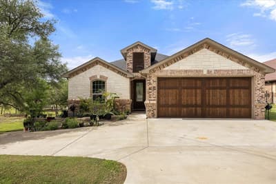 8828 Sundance Place Court, Granbury TX 76049