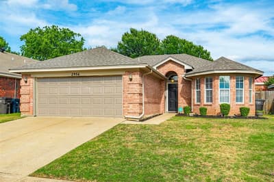 2956 Timber Creek Trail, Fort Worth TX 76118