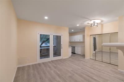 5550 Spring Valley Road # H23, Dallas TX 75254 - Photo 2