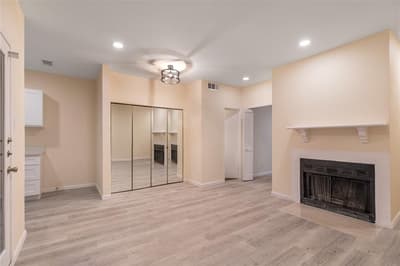 5550 Spring Valley Road # H23, Dallas TX 75254 - Photo 3