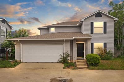 714 Jalisco Plaza, Dallas TX 75211