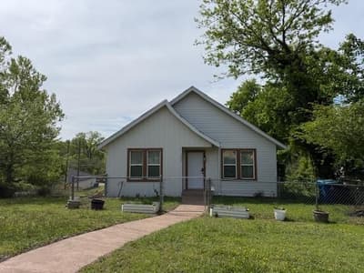 1400 W Chestnut, Denison TX 75021