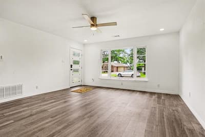 2610 Hillcrest Avenue, Greenville TX 75402 - Photo 4