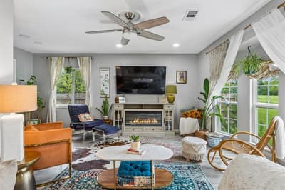 2306 W Five Mile Parkway, Dallas TX 75224