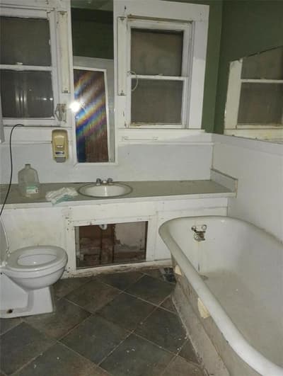 2009 Hemphill Street, Fort Worth TX 76110 - Photo 3