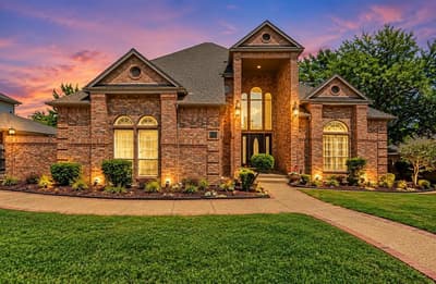 5205 Vicksburg Drive, Arlington TX 76017