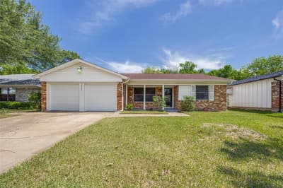2325 N Ricketts Street, Sherman TX 75092 - Photo 2