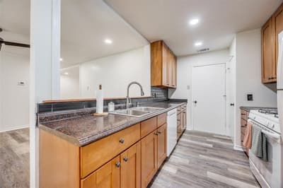 2325 N Ricketts Street, Sherman TX 75092 - Photo 4