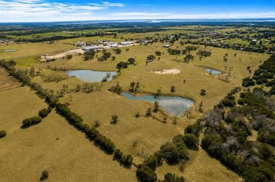 277 Deer Shadow Circle, Whitney TX 76692 - Photo 3