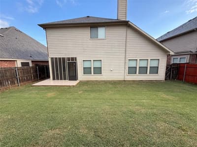 9816 Mullins Crossing Drive, Fort Worth TX 76126 - Photo 5