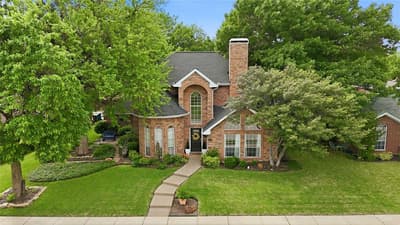 812 Sylvan Creek Drive, Lewisville TX 75067 - Photo 2