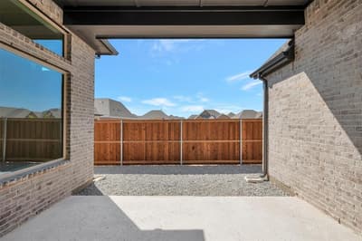 4715 Boyds Branch Drive, Arlington TX 76005 - Photo 2