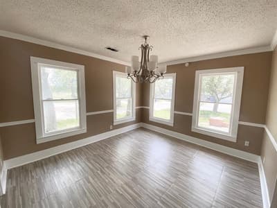 106 W Decatur Street, Ennis TX 75119 - Photo 2