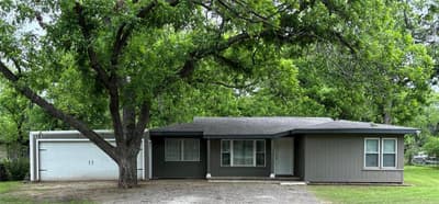 152 County Road 4871, Newark TX 76071