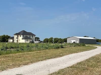 1405 County Road 247, Valley View TX 76272