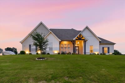 200 Finney Drive, Weatherford TX 76085 - Photo 2