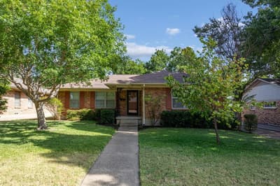 10639 Longmeadow Drive, Dallas TX 75238 - Photo 2