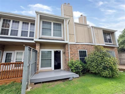 2409 Northlake Court, Irving TX 75038 - Photo 2