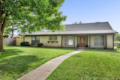 800 Glen Key Street, Denison TX 75020