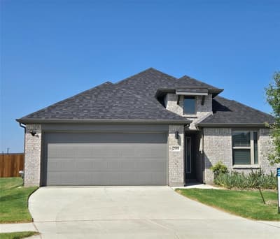 299 Bright Alcove Court, Lavon TX 75166