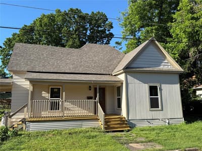 309 W 8th Street, Bonham TX 75418