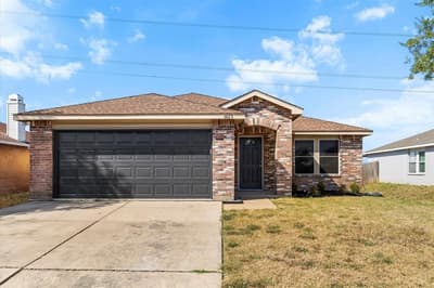 6023 Guilia Drive, Grand Prairie TX 75052 - Photo 2