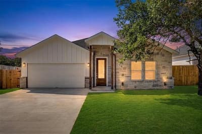5912 Tin Top Highway, Granbury TX 76048