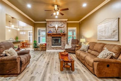 136 Oakwood Court, Lakeside TX 76135