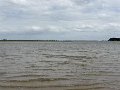 204 Causeway Cove, Seven Points TX 75143