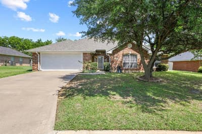 210 Bryant Street, Pottsboro TX 75076