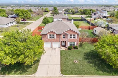 1040 Canyon Drive, Justin TX 76247 - Photo 2