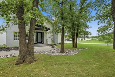 316 Comanche Drive, Lake Kiowa TX 76240 - Photo 4