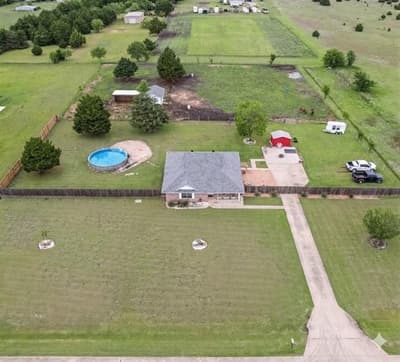 339 Meadow Lane, Red Oak TX 75154