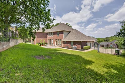 2416 PARK RUN DRIVE, Arlington TX 76016 - Photo 2