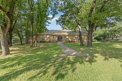 2005 Meadow Drive, Crowley TX 76036 - Photo 2